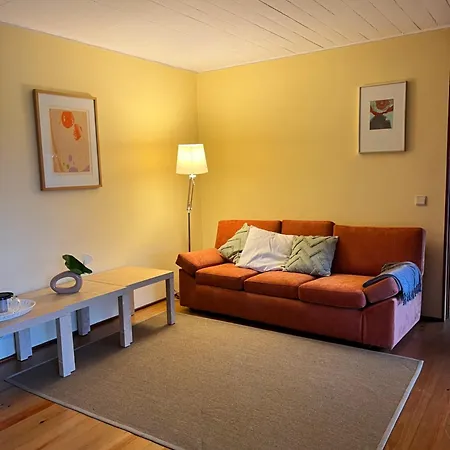 Country Retreat With Vineyard ברסלוס