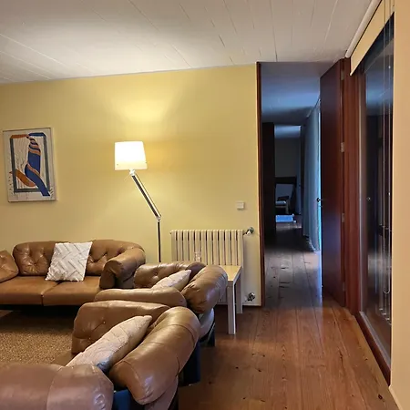 Country Retreat With Vineyard * ברסלוס